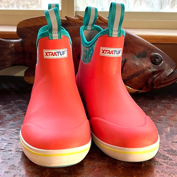 Xtratuf Explorer Rain Deck Boots Teal Coral Buoy 6" Ankle Boot Waterproof Size 8 - Picture 6 of 11